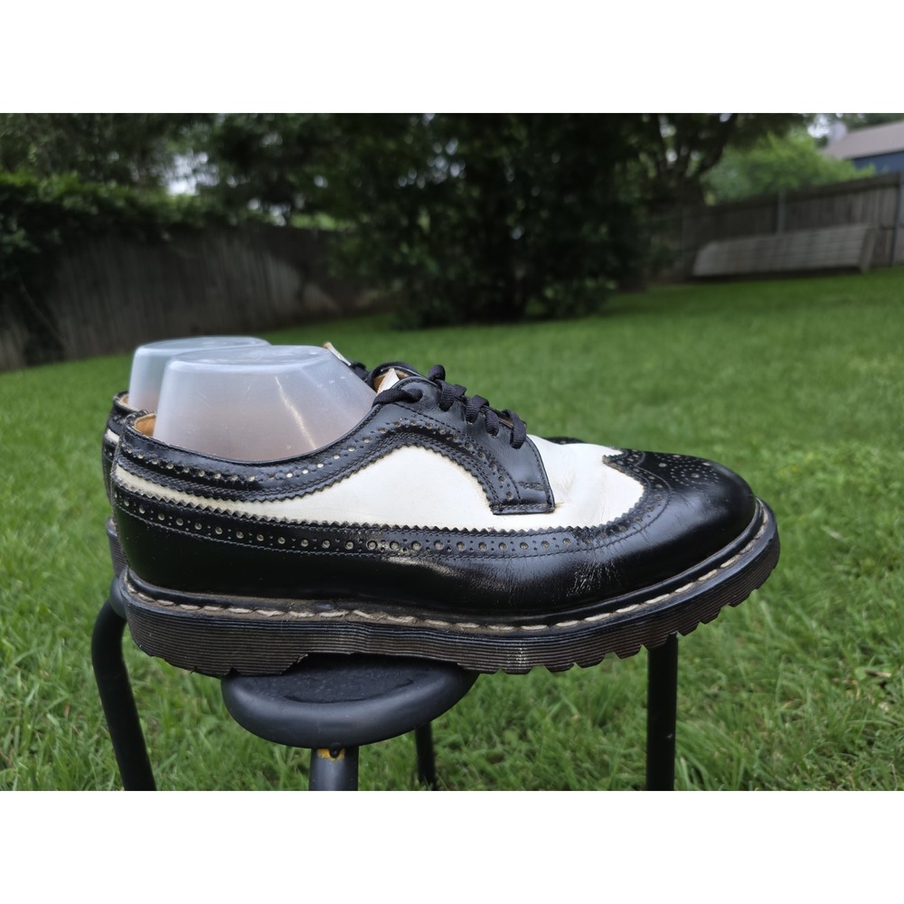 Dr. Martens 3989 Vintage Made in England Black White Wingtip Brogue Shoes - Picture 4 of 11